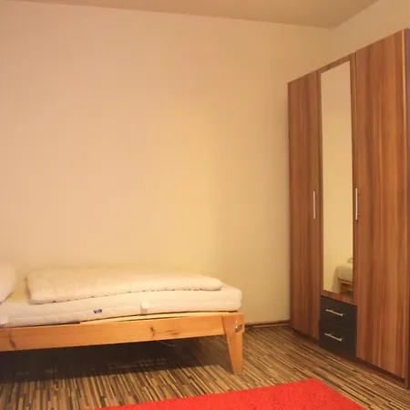 Steile Wand Apartman
