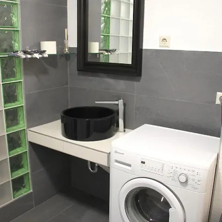 Steile Wand Apartman