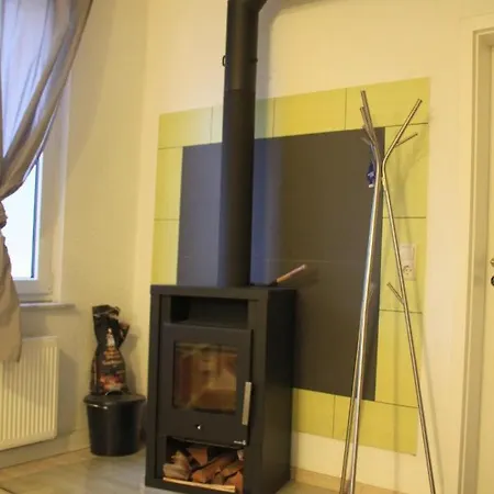 Steile Wand דירה